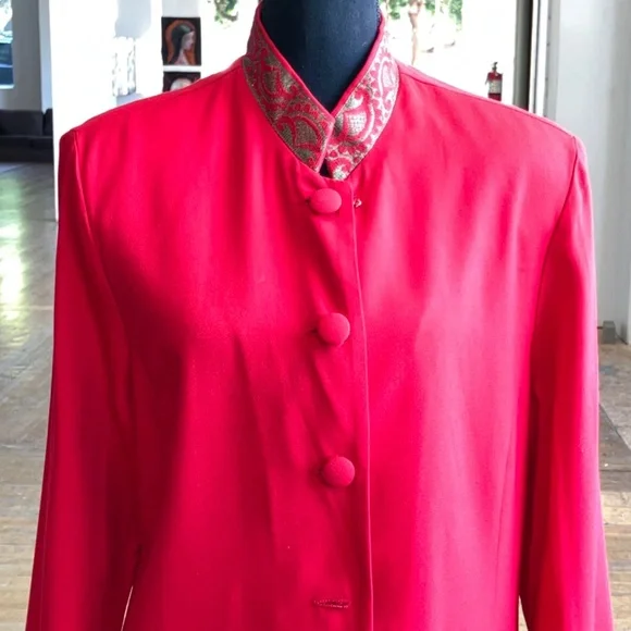 Red, medium length high neckline embellished, vintage jacket - Picture 7 of 11